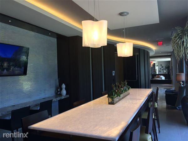 1624 Barton Springs Rd - Photo 2 of 12