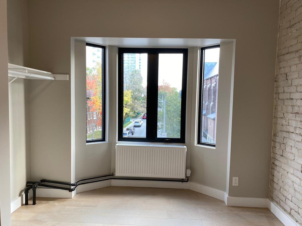 1022 Bloor Street West - Photo 6
