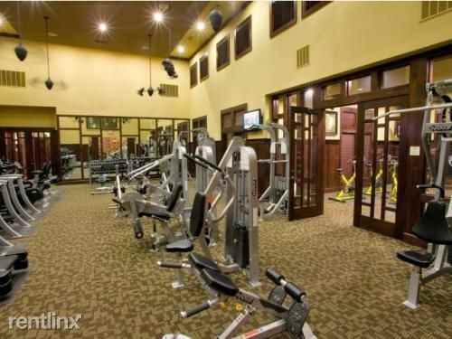 2502 Live Oak St - Photo 3 of 3