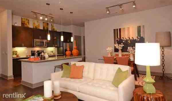 3129 Ross Ave - Photo 3 of 4