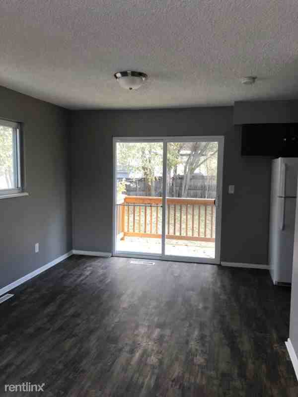 888 Westmoreland Rd - Photo 2 of 14