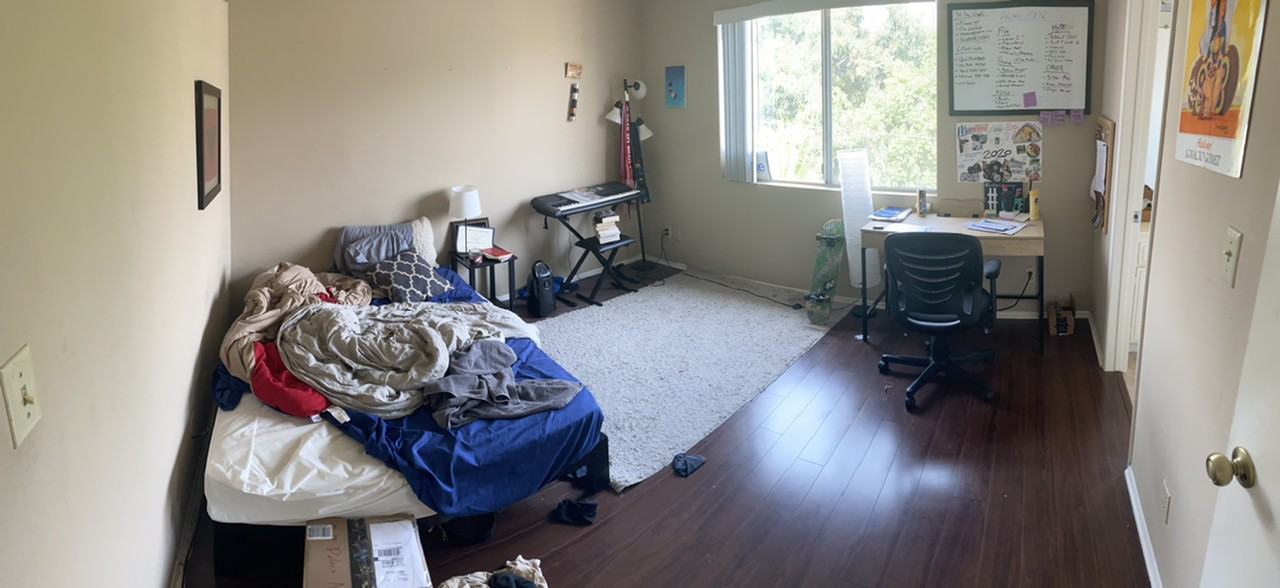 215 E Elmwood Ave - Photo 2 of 5