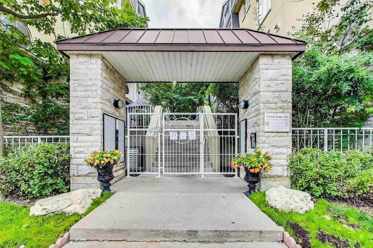 28 Stadium Rd #172