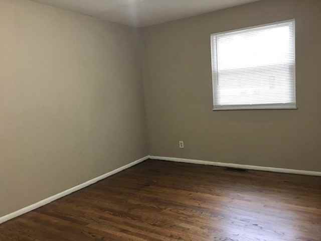 32 Cedar Park Drive - Photo 3 of 10