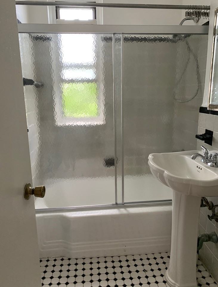 2255 Cruger Avenue #4 - Photo 2 of 7