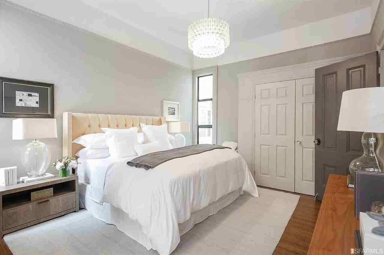 3354 22nd Street - Photo 3 of 20