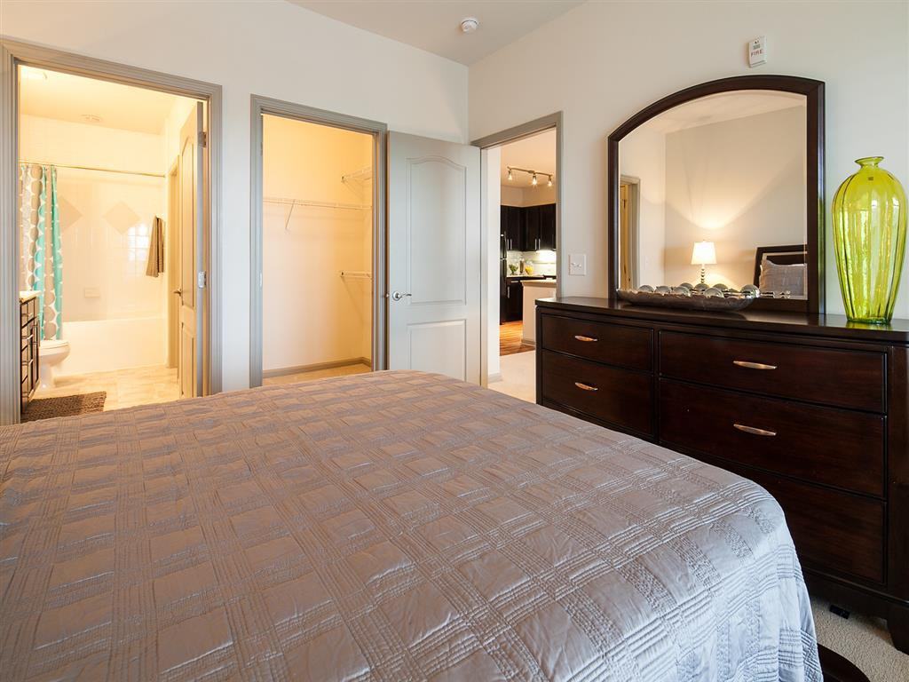 Arches at Glenridge - Photo 4 of 27