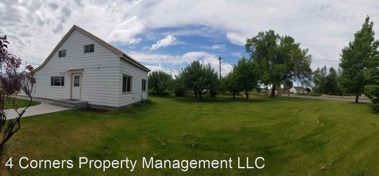 202 N 4000 E - Photo 2 of 12