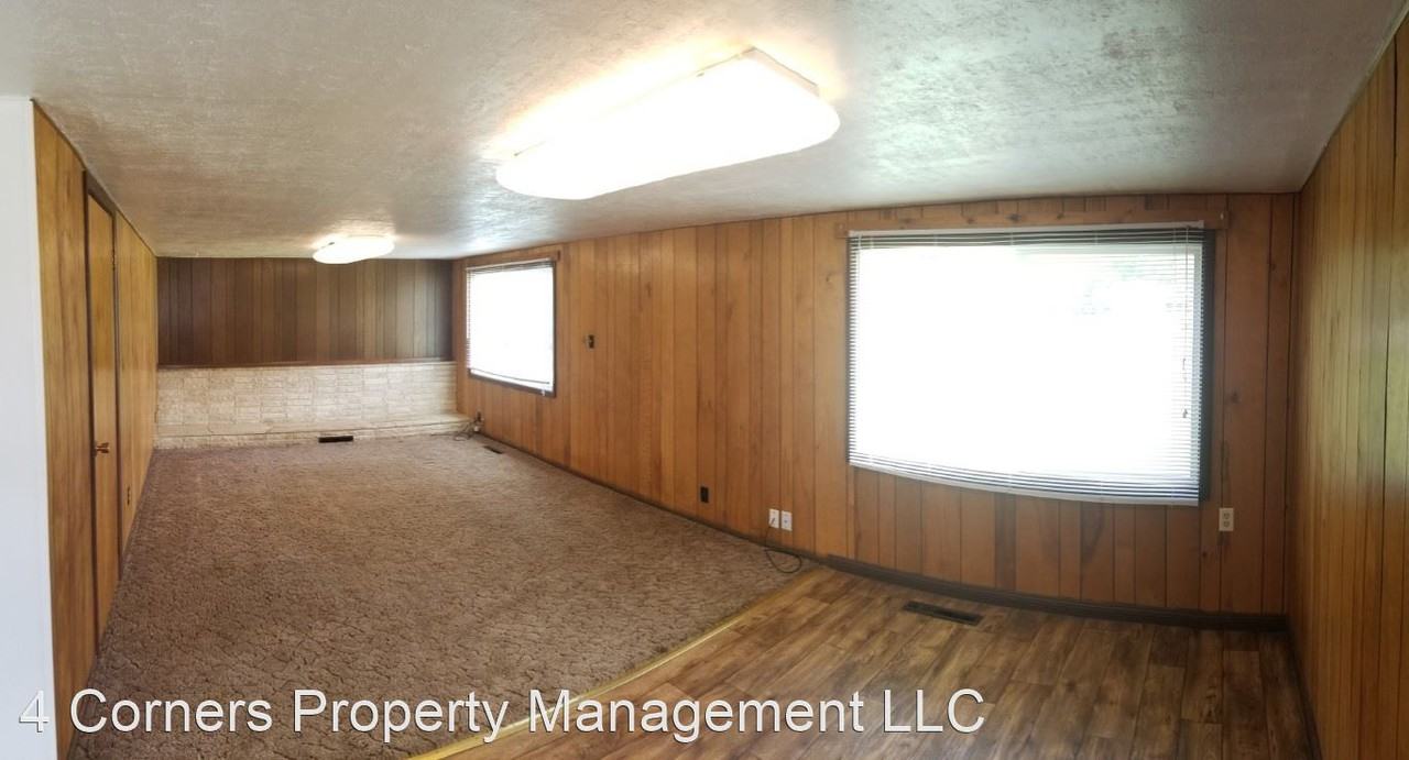 202 N 4000 E - Photo 3 of 12