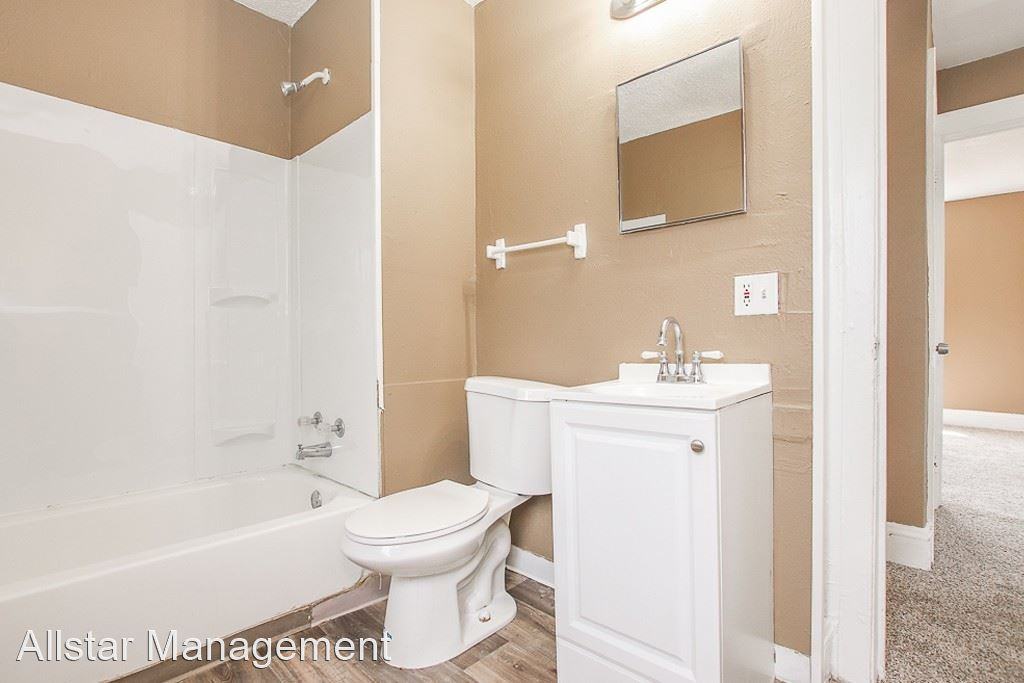 12713 Rexwood Ave - Photo 2 of 29