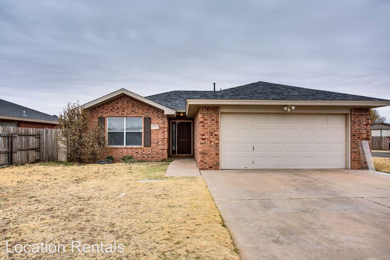 2513 108th Dr - Photo 2 of 13