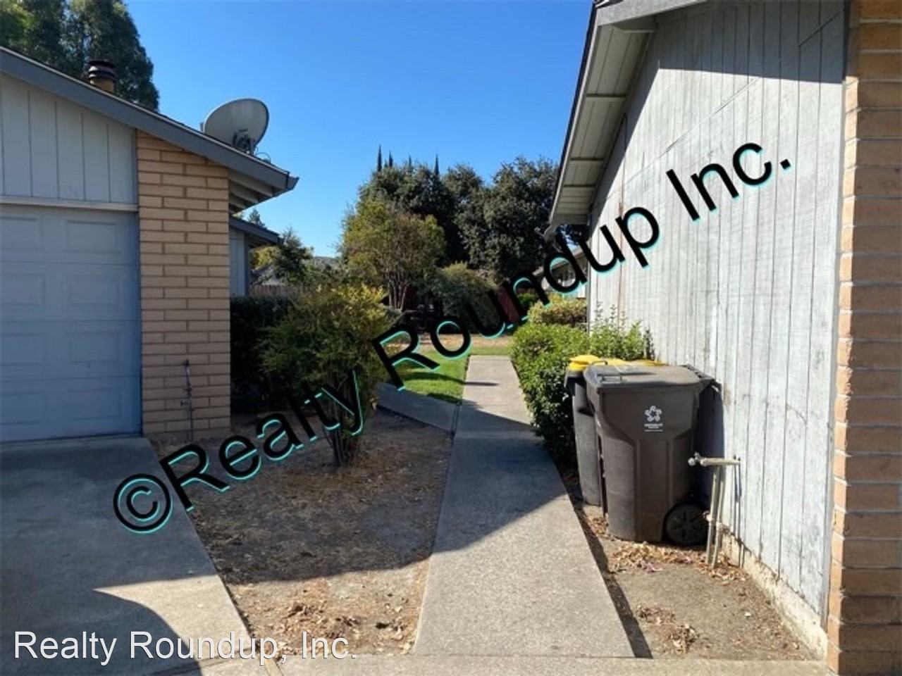 2608 Plantation Place - Photo 3 of 15