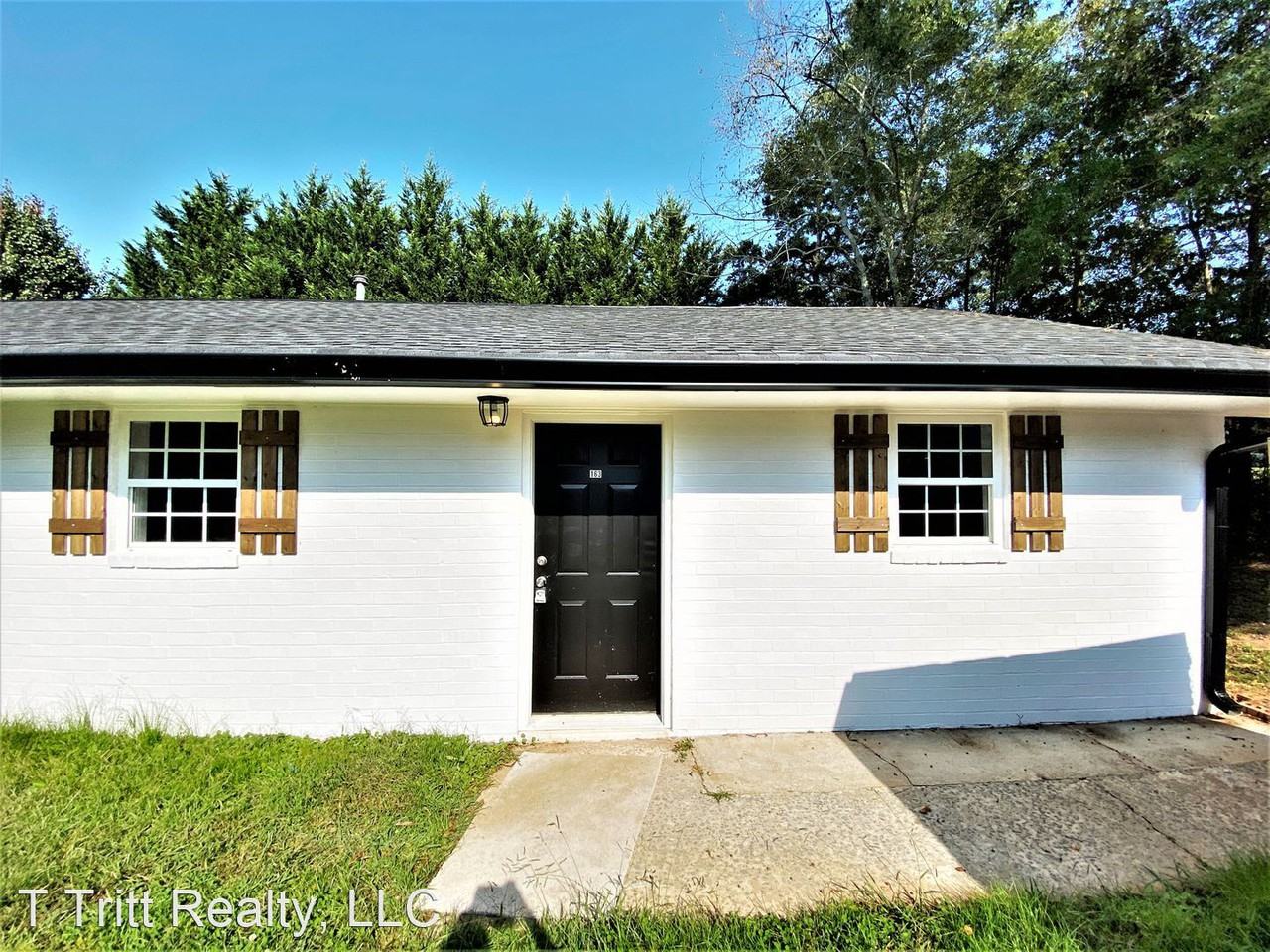 161/163 Carrollton St - Photo 2 of 24