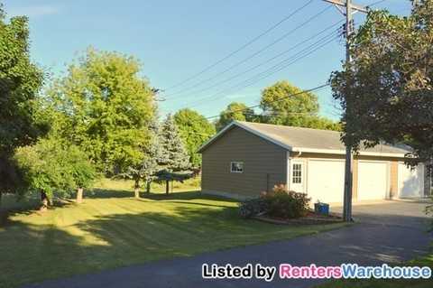 551 2nd St S - Photo 2 of 15