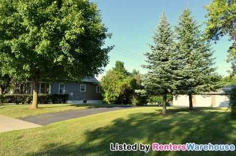 551 2nd St S - Photo 3 of 15