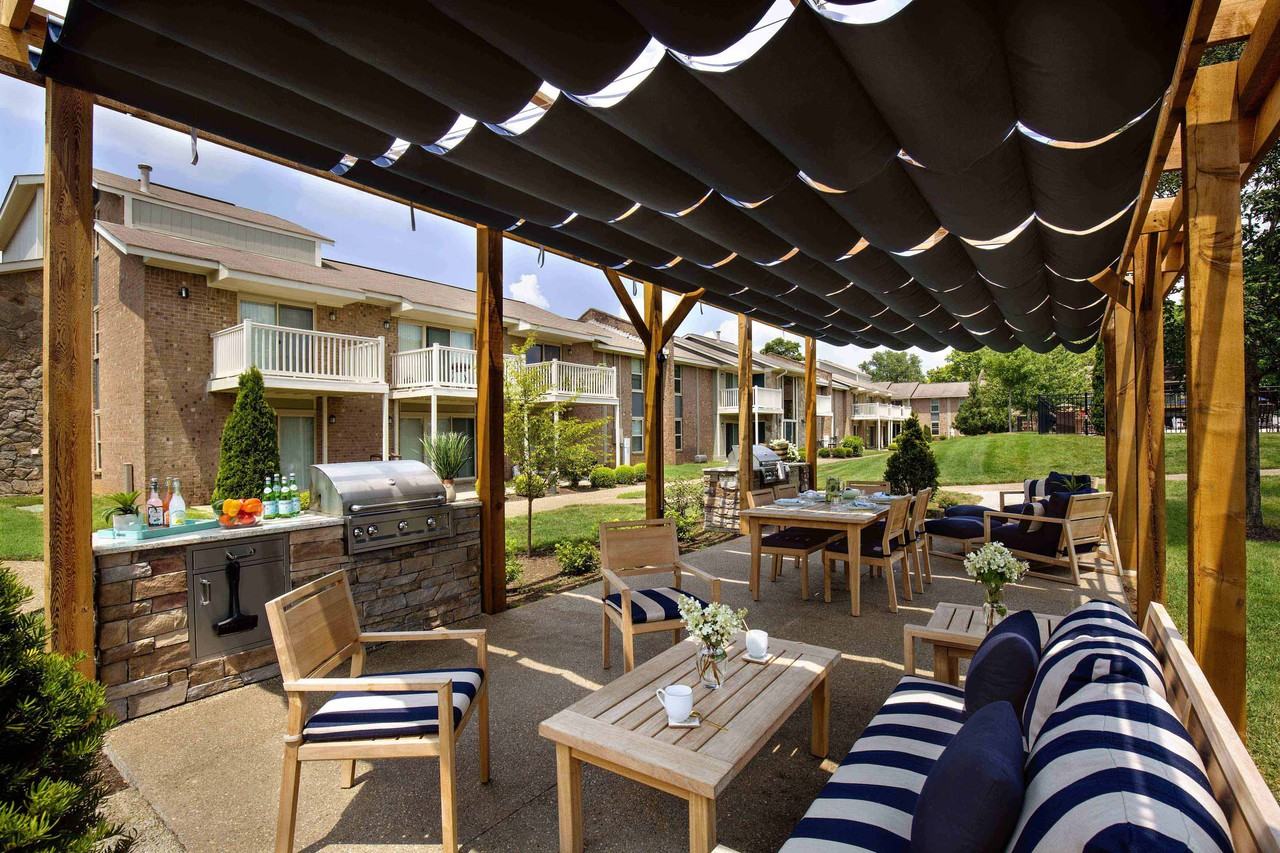 Plainview Apartments - Photo 2 of 50