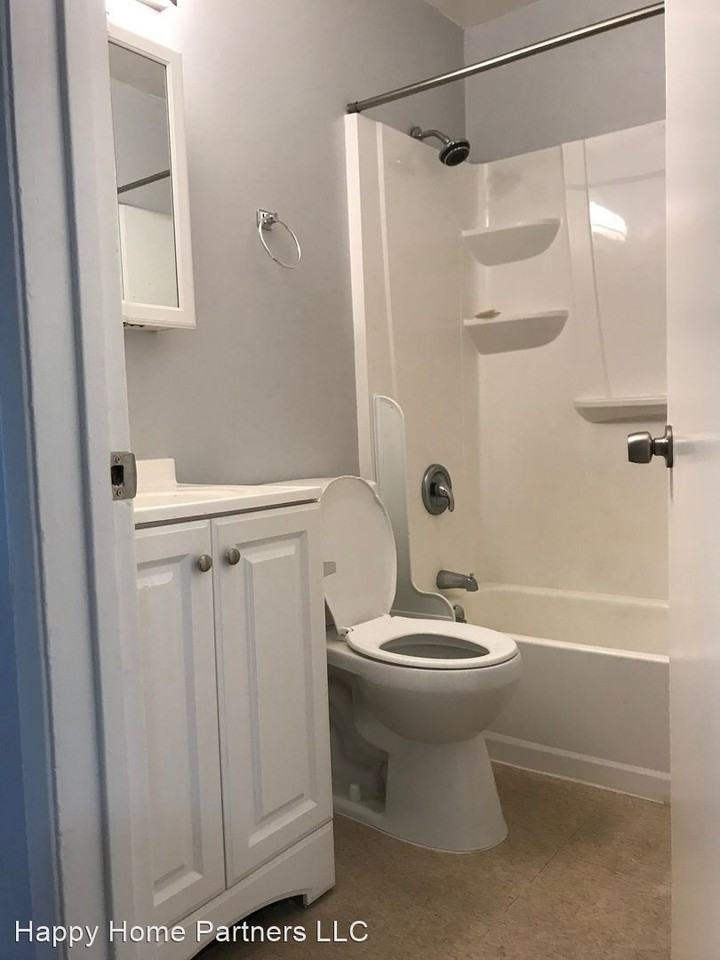 624 Sycamore Street 101-305 - Photo 3 of 8