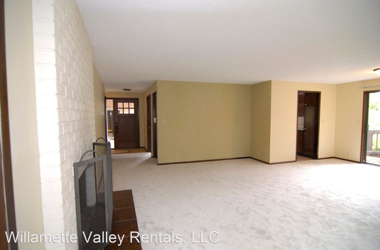 3040 Nw Kingston Way - Photo 2 of 37