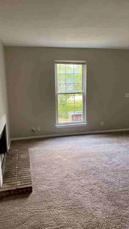 5140 Linbar Dr - Photo 2 of 18