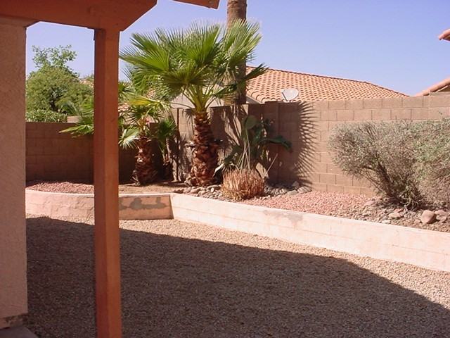 2914 E Woodland Dr - Photo 2 of 32