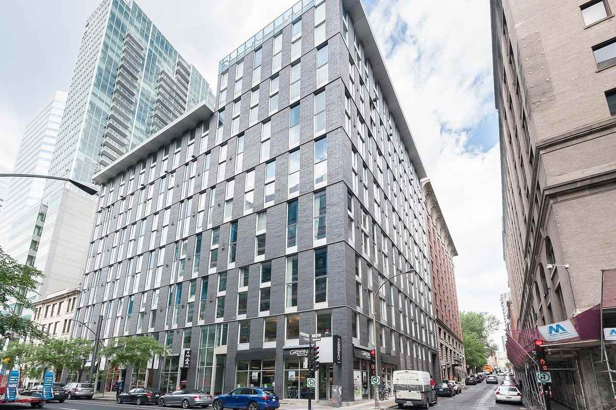 445 Avenue Viger Ouest