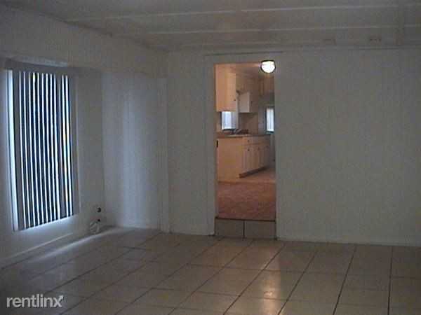 4030 N Electric Ave - Photo 2 of 18