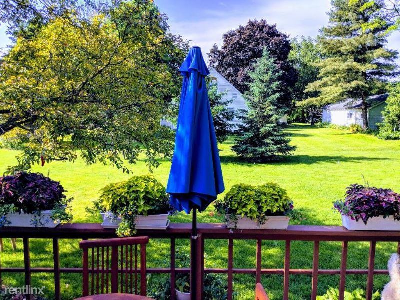 5277 Mccords Ave Se - Photo 3 of 12