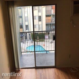 3670 3670 Glendon Ave 211 - Photo 3 of 9