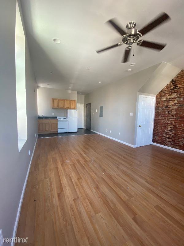 Frankford Ave - Photo 2 of 9