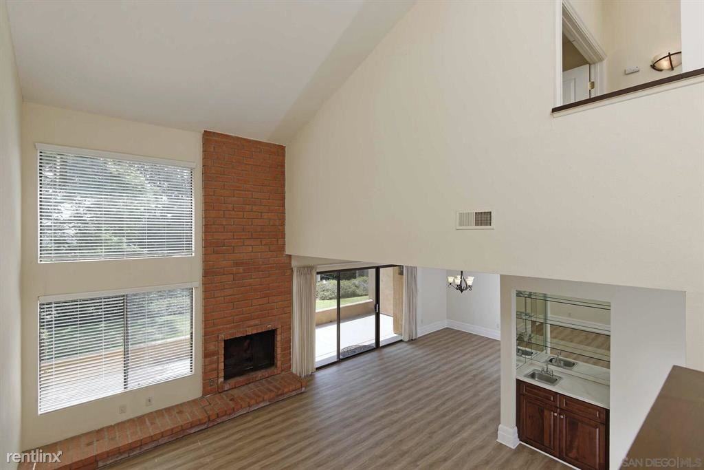 2585 Caminito Muirfield - Photo 3 of 11