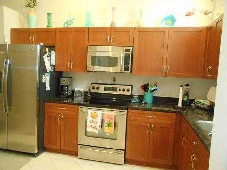3037 Meadow St - Photo 2 of 32