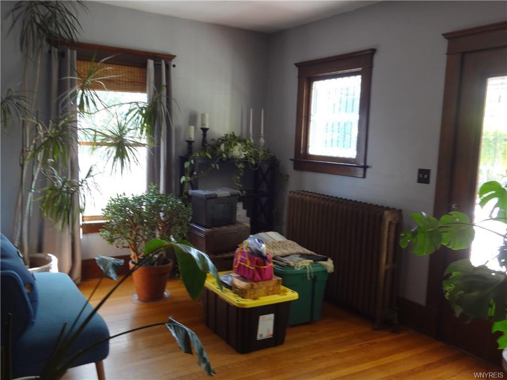 5975 Goodrich Rd - Photo 3 of 13