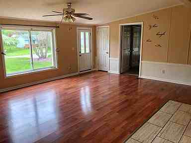 925 Brushwood Dr - Photo 2 of 13