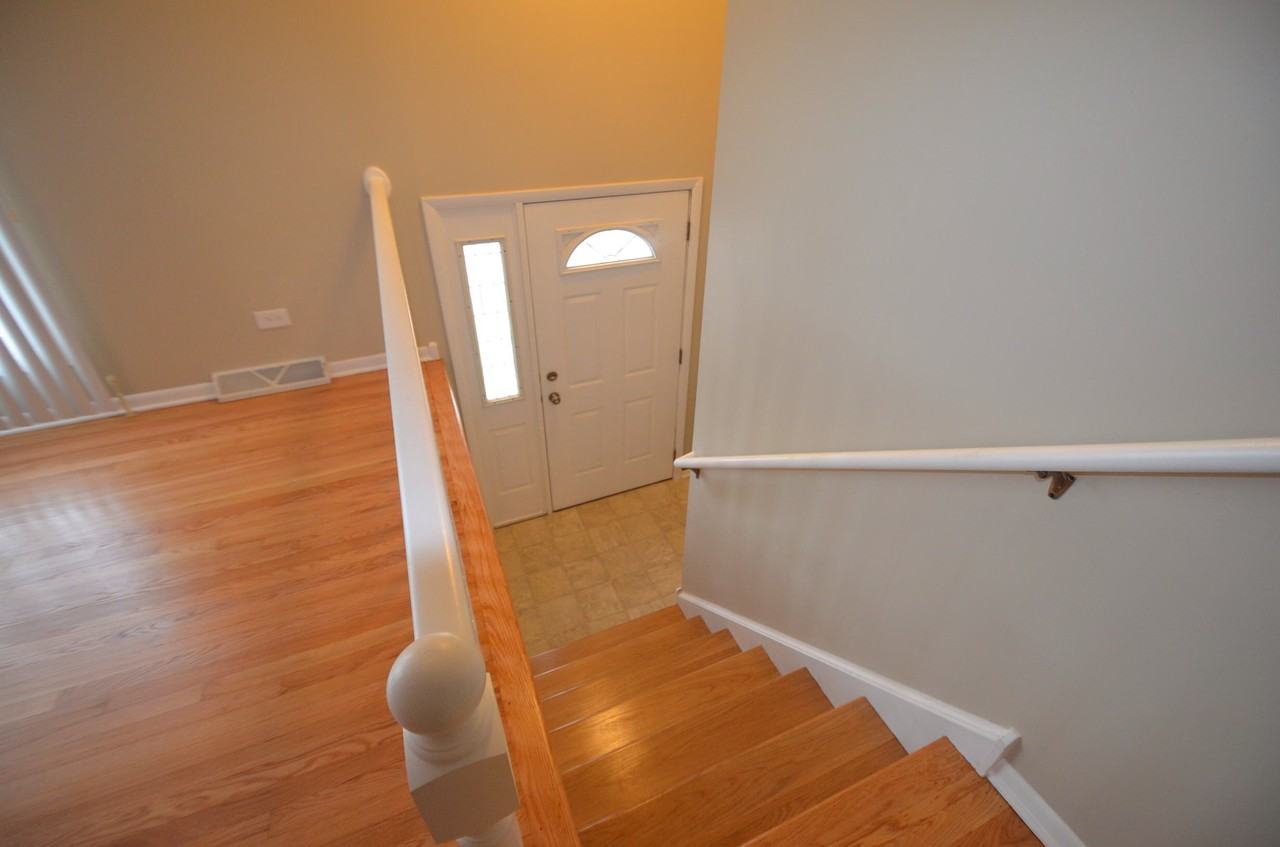 6436 Forestview Dr - Photo 2 of 10