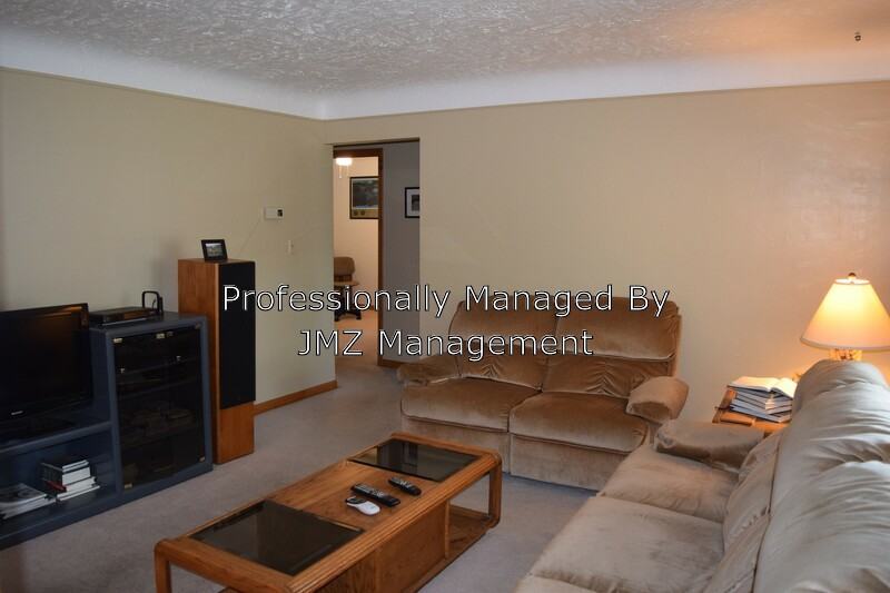 356 Gargantua Ave - Photo 3 of 16