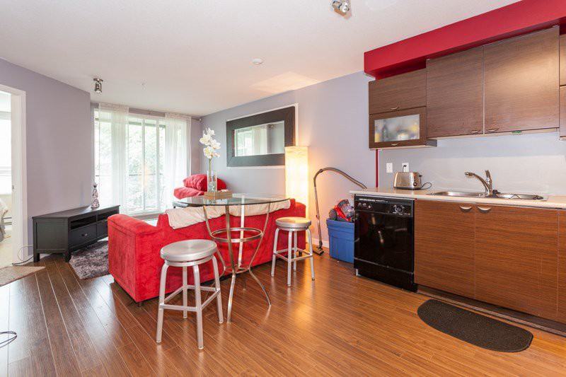 10788 139 Street - 1 - Photo 3 of 30