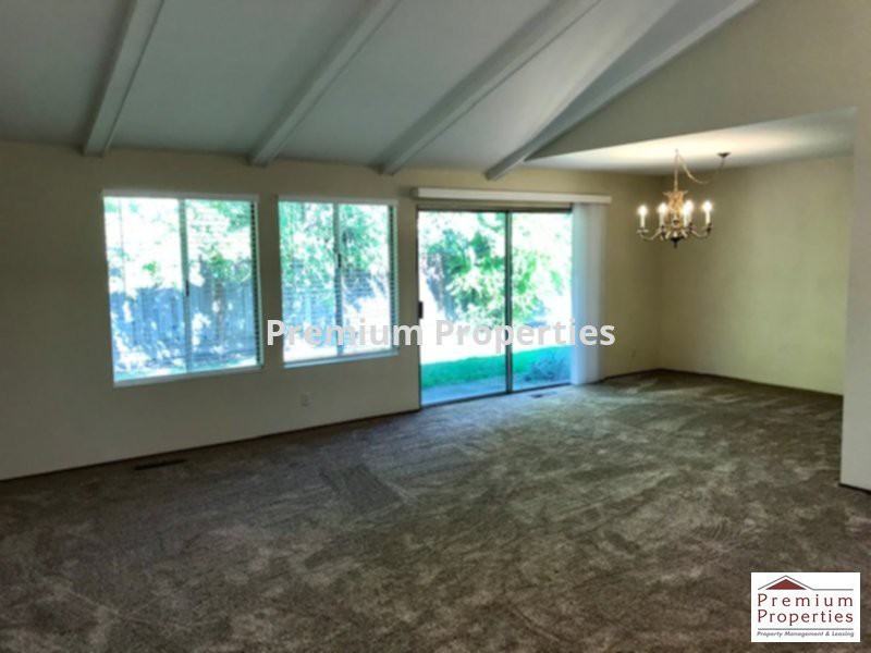 3100 Meadow View Ln - Photo 2 of 22