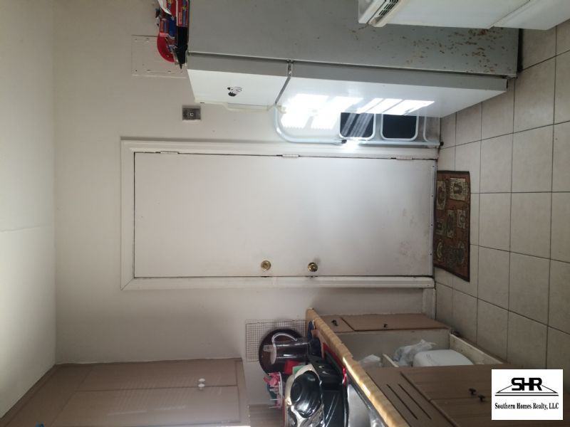 263 Chestnut St - Photo 3 of 3