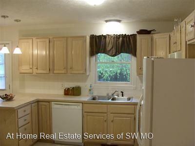 2595 N Honeysuckle Way - Photo 2 of 15