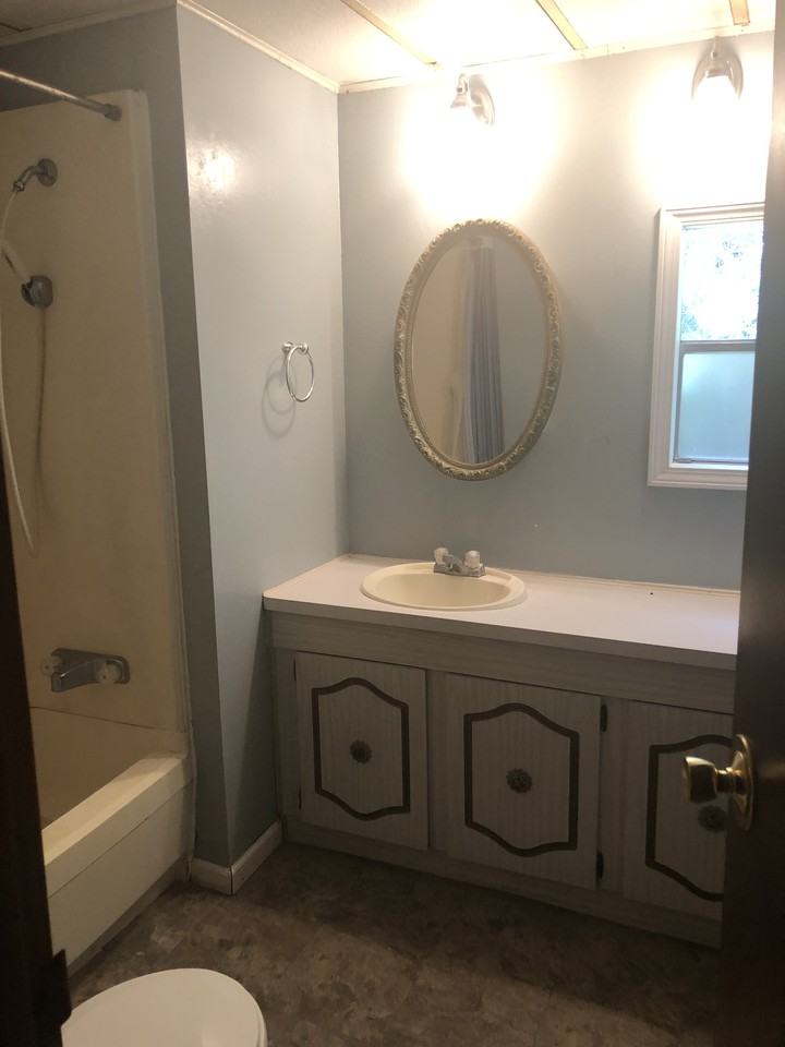 3105 Switzer Rd - Photo 3 of 6