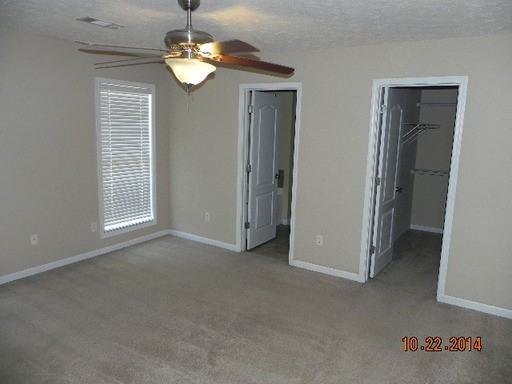 200 Lee Road - Photo 2 of 29