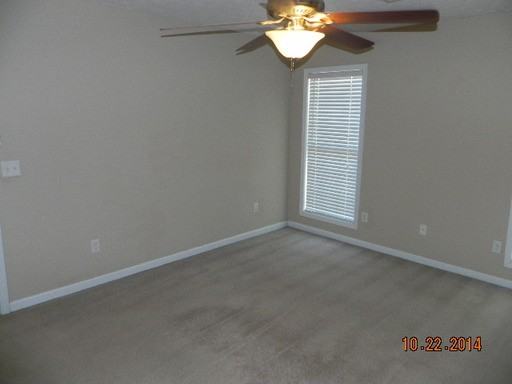 200 Lee Road - Photo 3 of 29