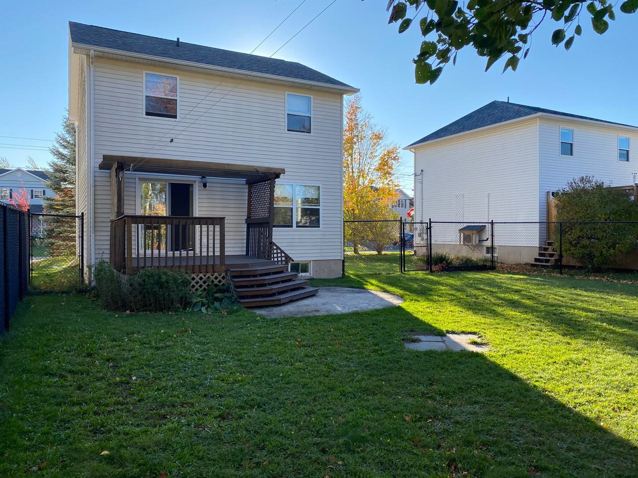 87 Rennick Road - Photo 2 of 16