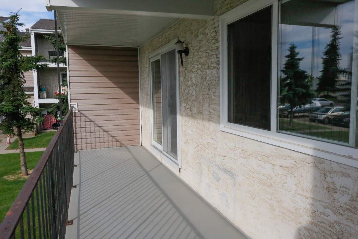 Spruce Corner Villas Apartments 3855 76 St Nw, Edmonton, AB T6K 2P9