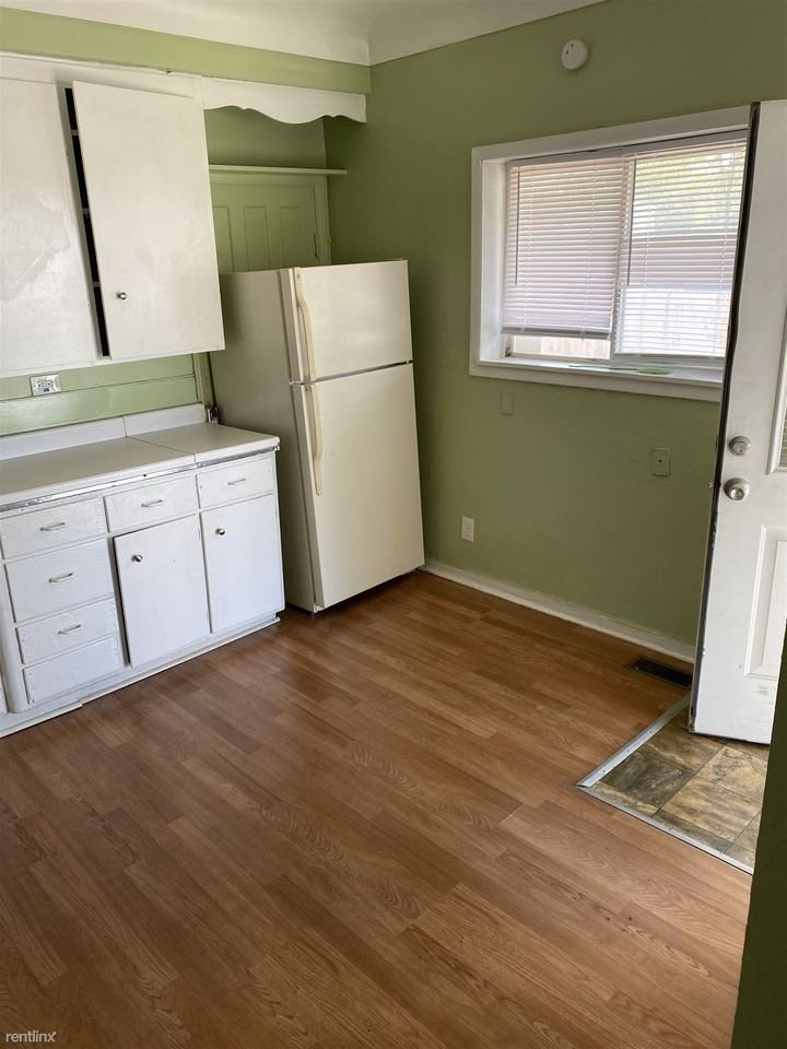 3001 S Euclid Ave - Photo 3 of 7