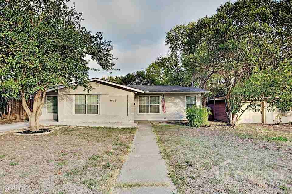 643 Olney Dr - Photo 2 of 14