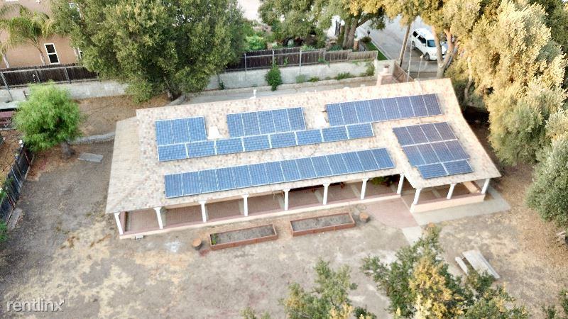 10715 Farralone Ave - Photo 3 of 26