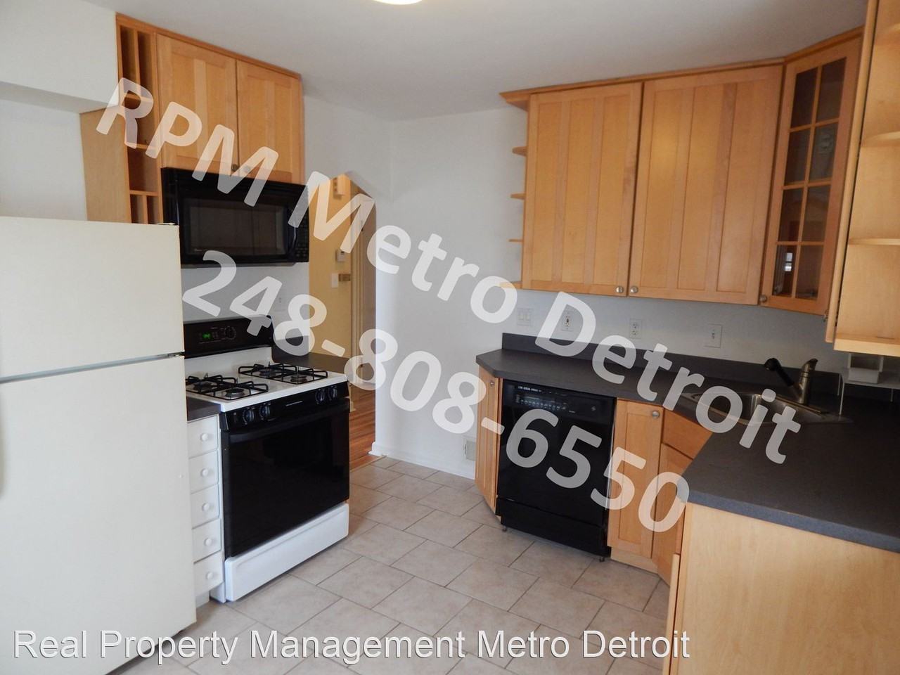 9718 Park Ave - Photo 3 of 15