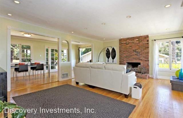 35 Franciscan Way - Photo 3 of 18