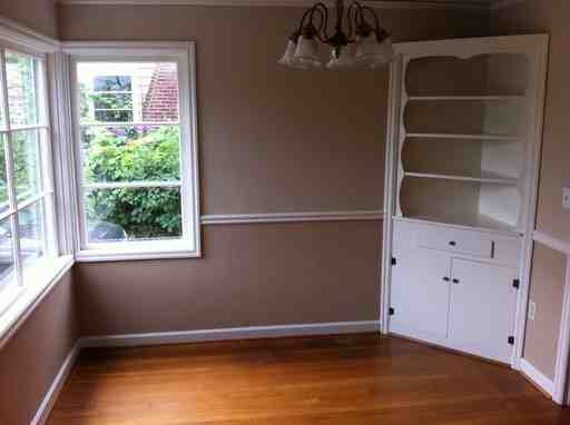 4651 NE 37th Ave - Photo 3 of 13